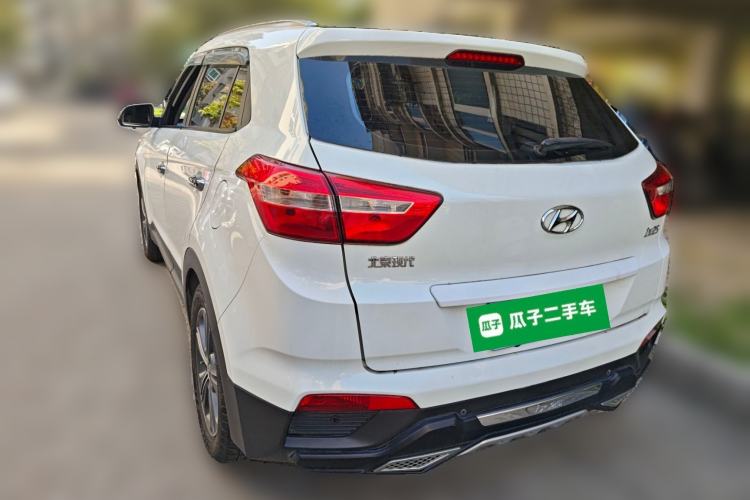Used Hyundai ix25 2015 1.6L Automatic Two-Wheel Drive Smart GLS Trim Rear Left 45 Deg