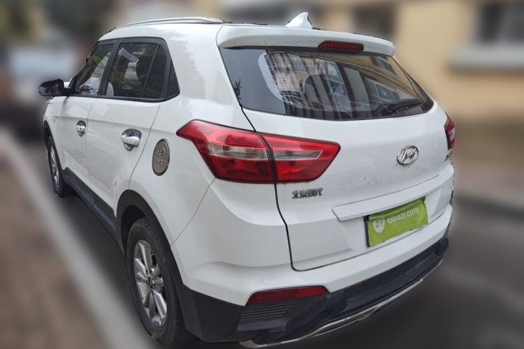 Used Hyundai ix25 2015 1.6L Manual Two-Wheel Drive Fashionable GS Model Rear Left 45 Deg