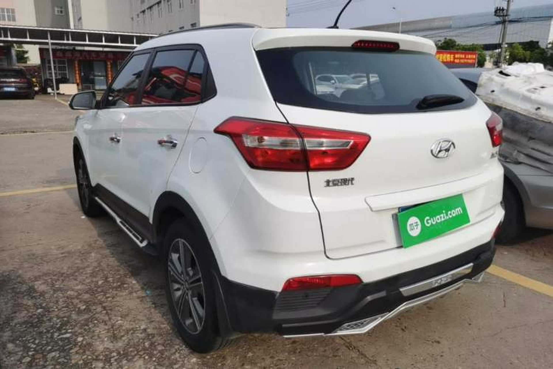 Used Hyundai ix25 2015 1.6L Automatic Two-Wheel Drive Smart GLS Trim Rear Left 45 Deg