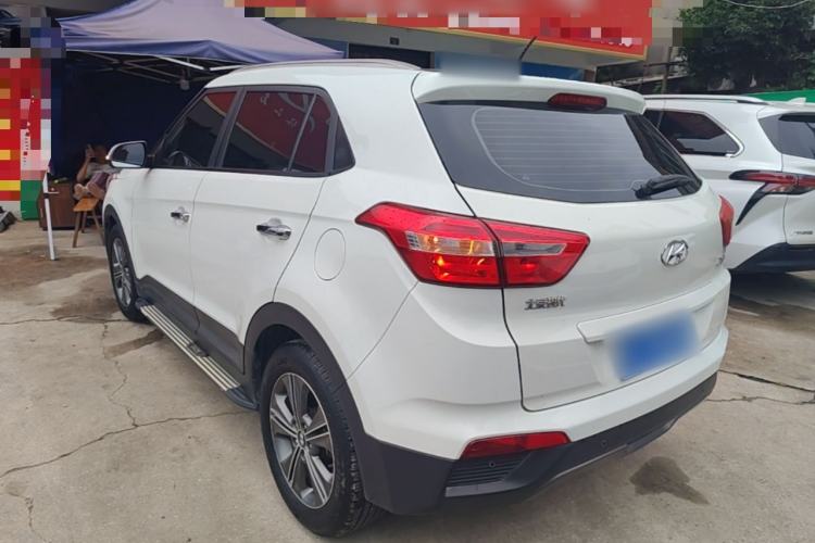 Used Hyundai ix25 2015 1.6L Automatic Two-Wheel Drive Smart GLS Trim Rear Left 45 Deg