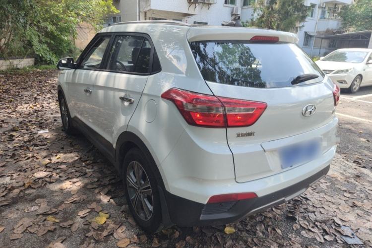 Used Hyundai ix25 2015 1.6L Automatic Two-Wheel Drive Smart GLS Trim Rear Left 45 Deg