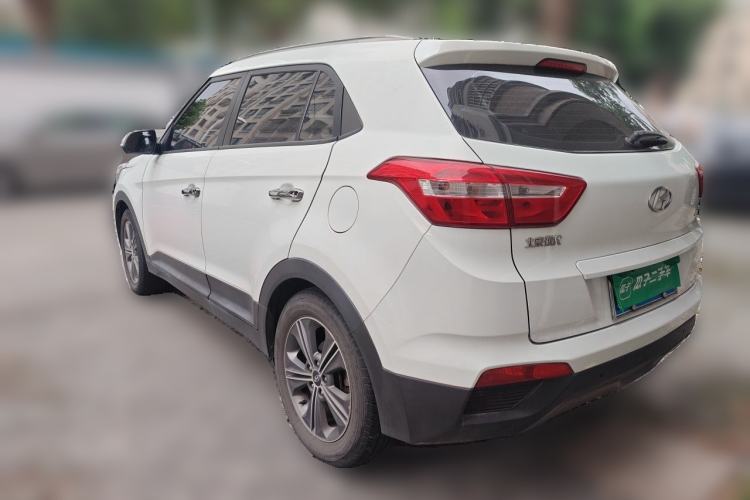 Used Hyundai ix25 2015 1.6L Automatic Two-Wheel Drive Smart GLS Trim Rear Left 45 Deg