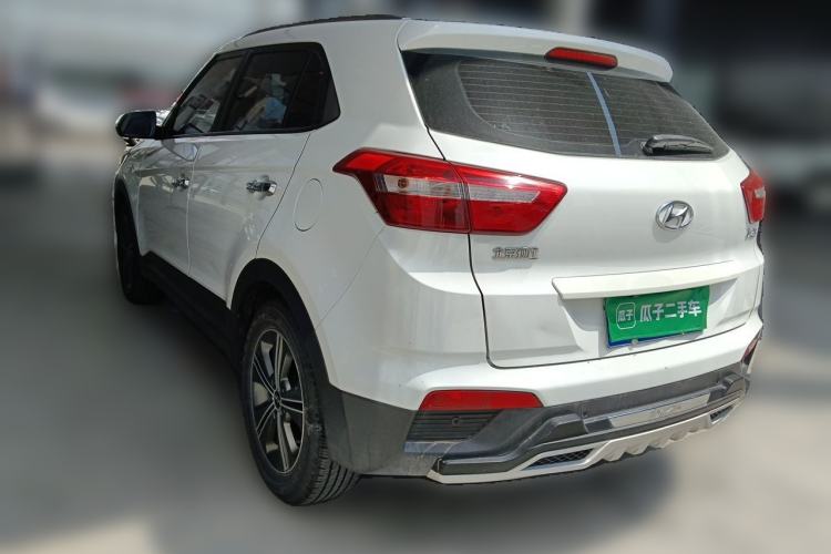 Used Hyundai ix25 2015 1.6L Automatic Two-Wheel Drive Smart GLS Trim Rear Left 45 Deg