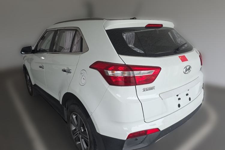 Used Hyundai ix25 2015 1.6L Automatic Two-Wheel Drive Smart GLS Trim Rear Left 45 Deg