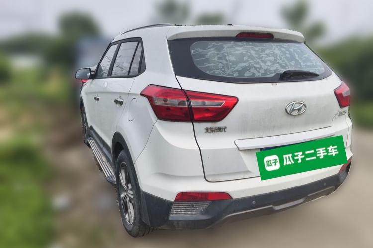 Used Hyundai ix25 2015 1.6L Automatic Two-Wheel Drive Smart GLS Trim Rear Left 45 Deg
