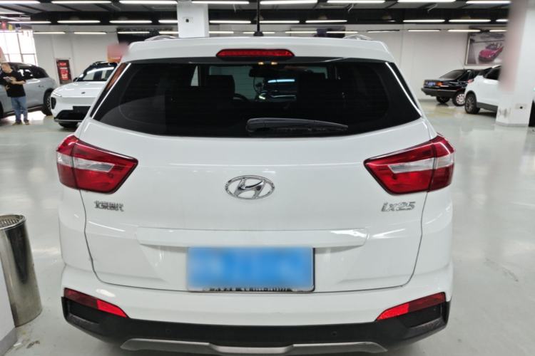 Used Hyundai ix25 2015 1.6L Automatic Two-Wheel Drive Smart GLS Trim Rear