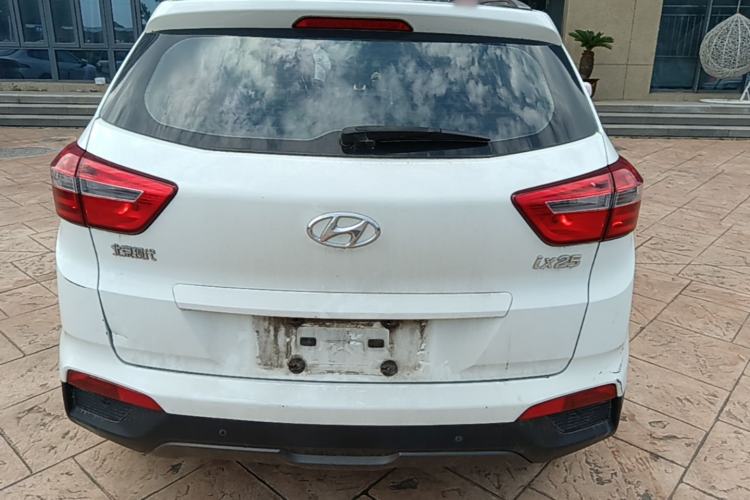Used Hyundai ix25 2015 1.6L Automatic Two-Wheel Drive Smart GLS Trim Rear