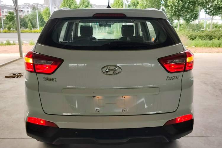 Used Hyundai ix25 2015 1.6L Automatic Two-Wheel Drive Smart GLS Trim Rear
