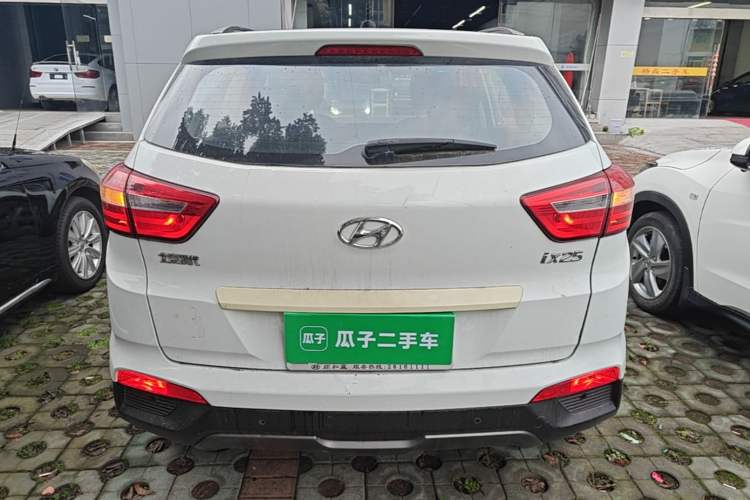 Used Hyundai ix25 2015 1.6L Automatic Two-Wheel Drive Smart GLS Trim Rear