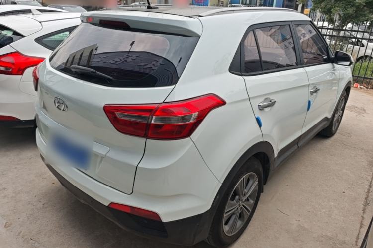 Used Hyundai ix25 2015 1.6L Automatic Two-Wheel Drive Smart GLS Trim Rear Right 45 Deg
