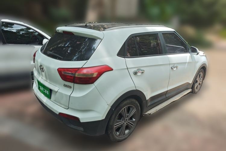 Used Hyundai ix25 2015 1.6L Automatic Two-Wheel Drive Smart GLS Trim Rear Right 45 Deg