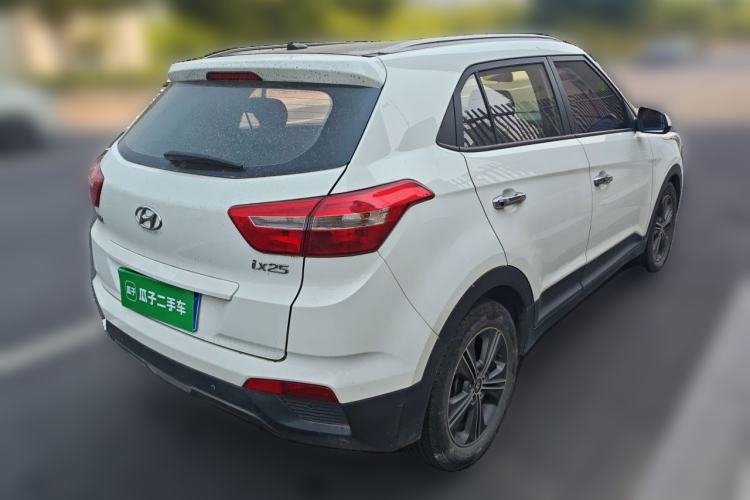 Used Hyundai ix25 2015 1.6L Automatic Two-Wheel Drive Smart GLS Trim Rear Right 45 Deg