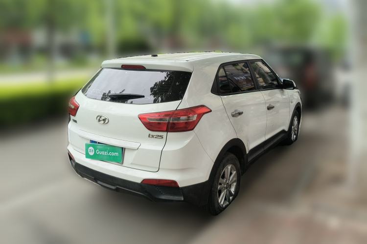 Used Hyundai ix25 2015 1.6L Manual Two-Wheel Drive Fashionable GS Model Rear Right 45 Deg