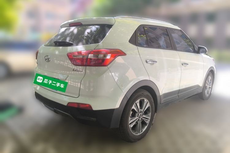 Used Hyundai ix25 2015 1.6L Automatic Two-Wheel Drive Smart GLS Trim Rear Right 45 Deg