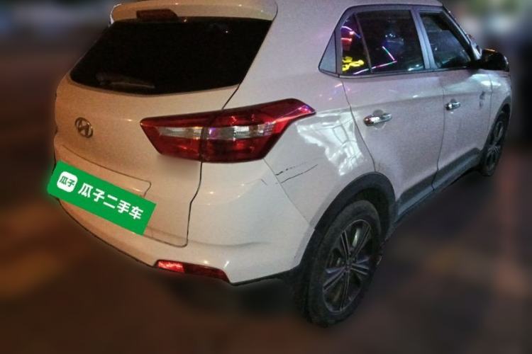 Used Hyundai ix25 2015 1.6L Automatic Two-Wheel Drive Smart GLS Trim Rear Right 45 Deg