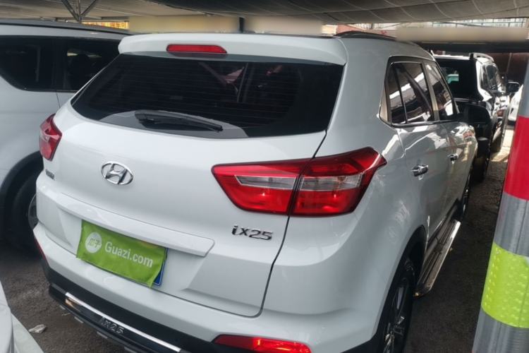 Used Hyundai ix25 2015 1.6L Automatic Two-Wheel Drive Smart GLS Trim Rear Right 45 Deg