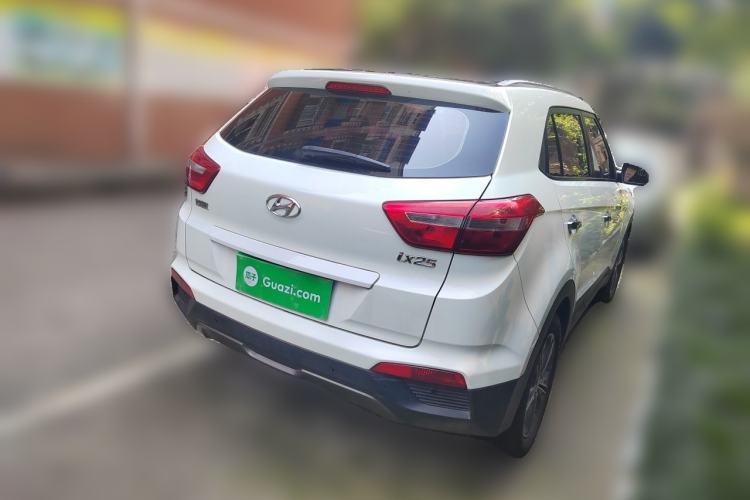 Used Hyundai ix25 2015 1.6L Automatic Two-Wheel Drive Smart GLS Trim Rear Right 45 Deg