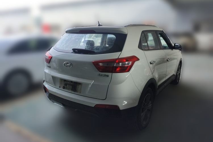 Used Hyundai ix25 2015 1.6L Automatic Two-Wheel Drive Smart GLS Trim Rear Right 45 Deg