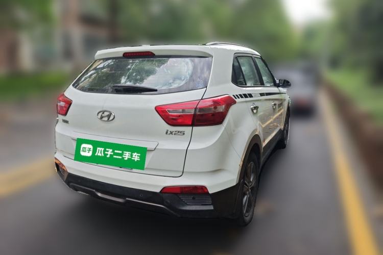 Used Hyundai ix25 2015 1.6L Automatic Two-Wheel Drive Smart GLS Trim Rear Right 45 Deg