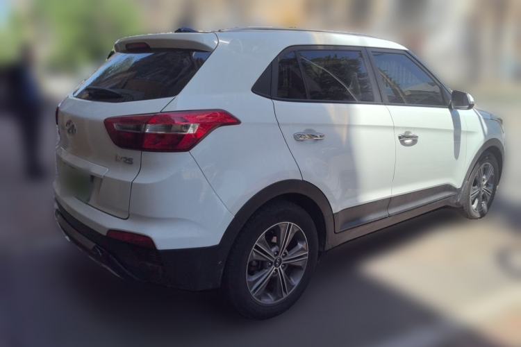 Used Hyundai ix25 2015 1.6L Automatic Two-Wheel Drive Smart GLS Trim Rear Right 45 Deg