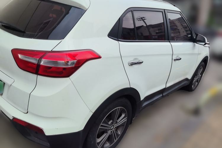 Used Hyundai ix25 2015 1.6L Automatic Two-Wheel Drive Smart GLS Trim Rear Right 45 Deg