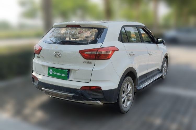 Used Hyundai ix25 2015 1.6L Manual Two-Wheel Drive Fashionable GS Model Rear Right 45 Deg