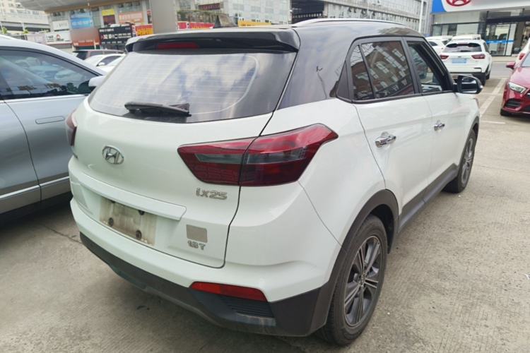 Used Hyundai ix25 2015 1.6L Automatic Two-Wheel Drive Smart GLS Trim Rear Right 45 Deg