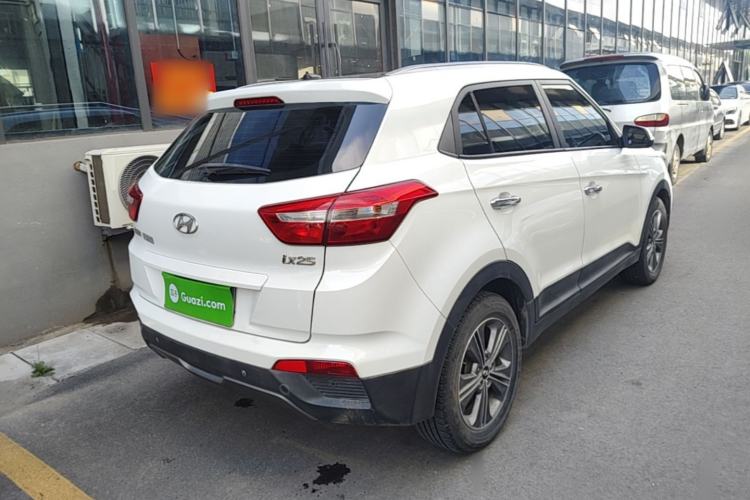Used Hyundai ix25 2015 1.6L Automatic Two-Wheel Drive Smart GLS Trim Rear Right 45 Deg