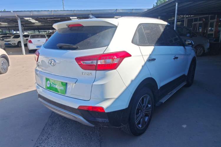 Used Hyundai ix25 2015 2.0L Automatic Two-Wheel Drive Intelligent GLS Rear Right 45 Deg
