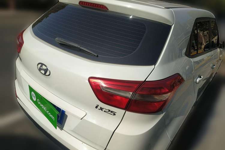 Used Hyundai ix25 2015 1.6L Manual Two-Wheel Drive Fashionable GS Model Rear Right 45 Deg