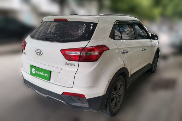 Used Hyundai ix25 2015 1.6L Automatic Two-Wheel Drive Smart GLS Trim Rear Right 45 Deg