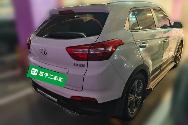 Used Hyundai ix25 2015 1.6L Automatic Two-Wheel Drive Smart GLS Trim Rear Right 45 Deg