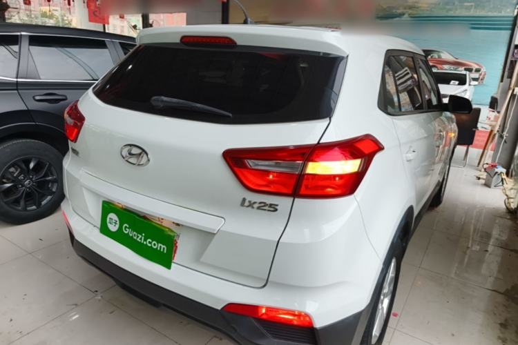 Used Hyundai ix25 2015 1.6L Manual Two-Wheel Drive Fashionable GS Model Rear Right 45 Deg