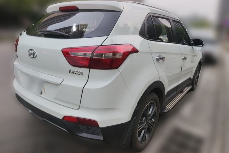 Used Hyundai ix25 2015 1.6L Automatic Two-Wheel Drive Smart GLS Trim Rear Right 45 Deg