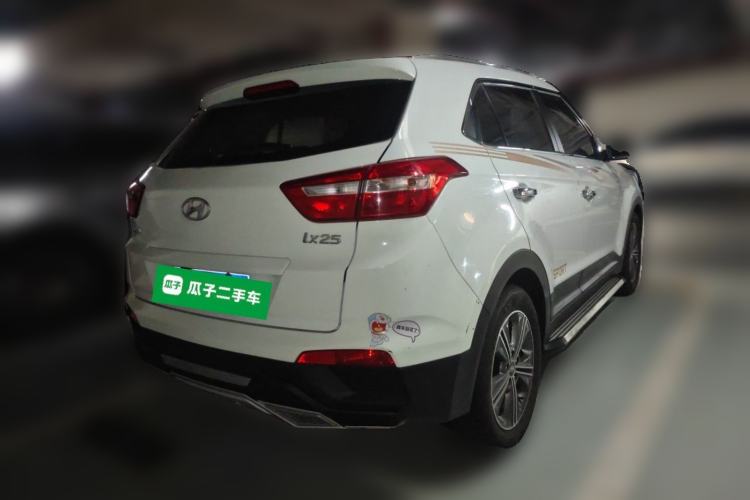 Used Hyundai ix25 2015 1.6L Automatic Two-Wheel Drive Smart GLS Trim Rear Right 45 Deg