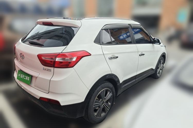 Used Hyundai ix25 2015 1.6L Automatic Two-Wheel Drive Smart GLS Trim Rear Right 45 Deg