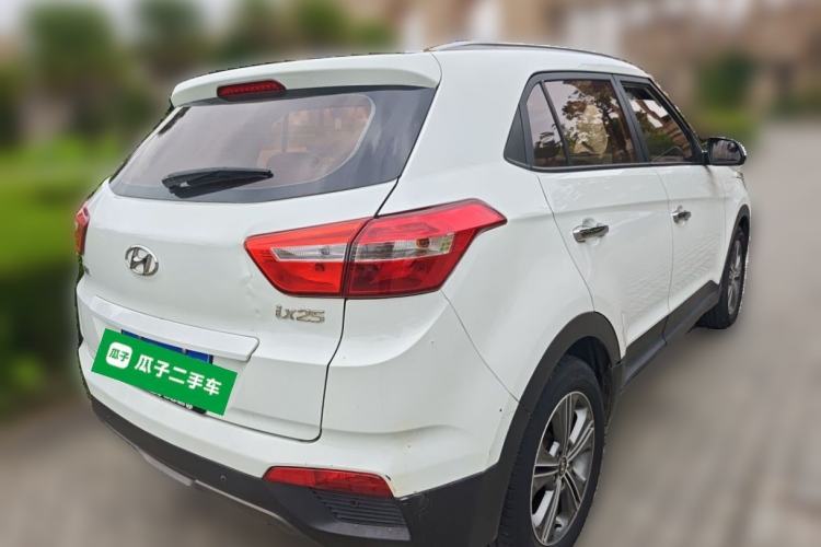 Used Hyundai ix25 2015 1.6L Automatic Two-Wheel Drive Smart GLS Trim Rear Right 45 Deg