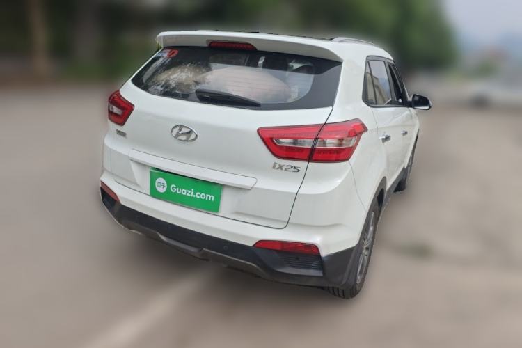 Used Hyundai ix25 2015 1.6L Automatic Two-Wheel-Drive Deluxe DLX Model Rear Right 45 Deg