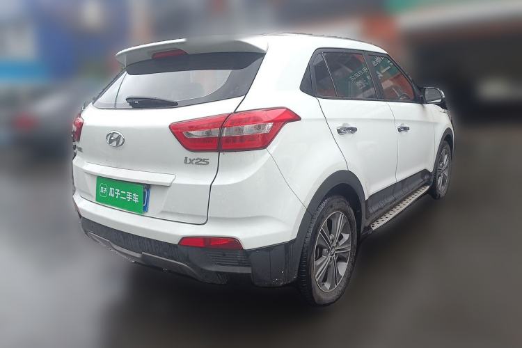 Used Hyundai ix25 2015 1.6L Automatic Two-Wheel-Drive Deluxe DLX Model Rear Right 45 Deg