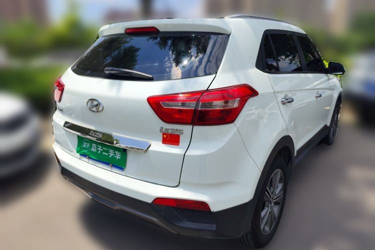 Used Hyundai ix25 2015 1.6L Automatic Two-Wheel Drive Smart GLS Trim Rear Right 45 Deg