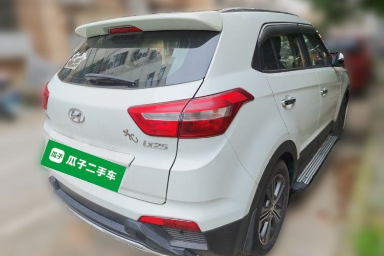 Used Hyundai ix25 2015 1.6L Automatic Two-Wheel Drive Smart GLS Trim Rear Right 45 Deg