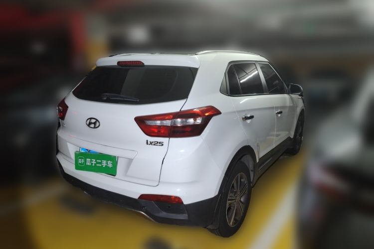 Used Hyundai ix25 2015 1.6L Automatic Two-Wheel Drive Smart GLS Trim Rear Right 45 Deg