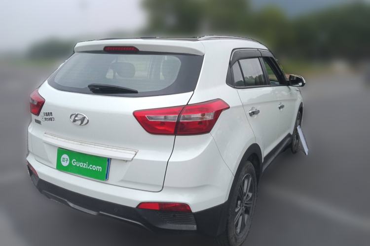 Used Hyundai ix25 2015 1.6L Automatic Two-Wheel Drive Smart GLS Trim Rear Right 45 Deg