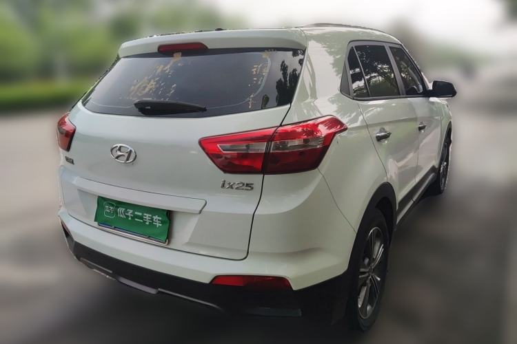 Used Hyundai ix25 2015 1.6L Automatic Two-Wheel Drive Smart GLS Trim Rear Right 45 Deg