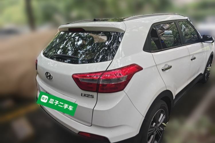 Used Hyundai ix25 2015 1.6L Automatic Two-Wheel Drive Smart GLS Trim Rear Right 45 Deg