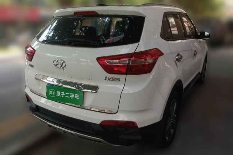 Used Hyundai ix25 2015 1.6L Automatic Two-Wheel Drive Smart GLS Trim Rear Right 45 Deg