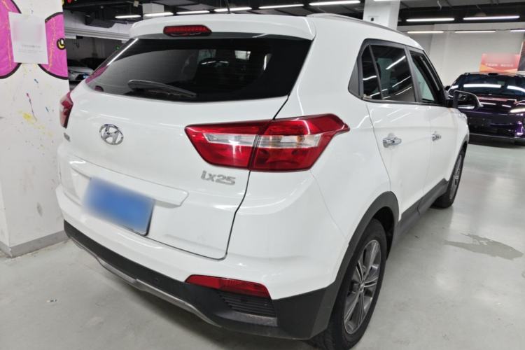 Used Hyundai ix25 2015 1.6L Automatic Two-Wheel Drive Smart GLS Trim Rear Right 45 Deg