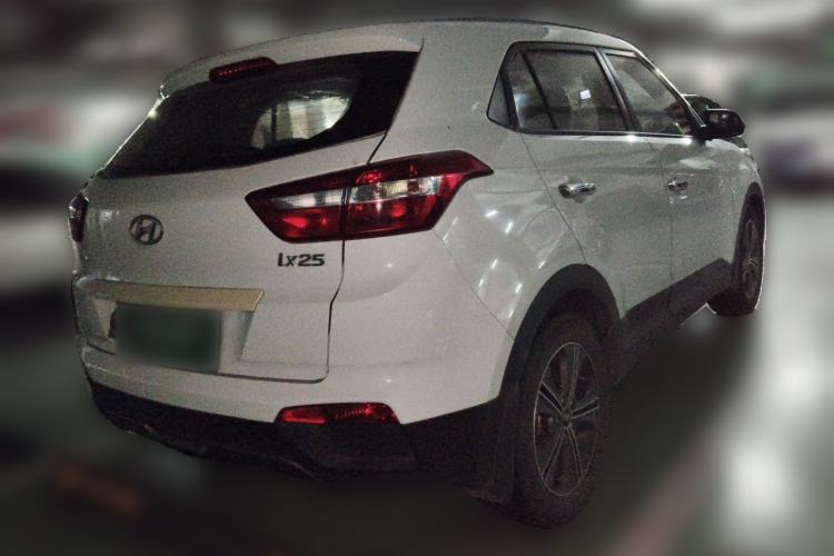 Used Hyundai ix25 2015 1.6L Automatic Two-Wheel Drive Smart GLS Trim Rear Right 45 Deg