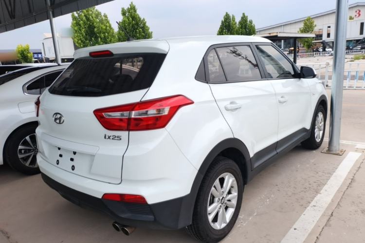 Used Hyundai ix25 2015 1.6L Manual Two-Wheel Drive Fashionable GS Model Rear Right 45 Deg