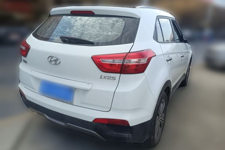 Used Hyundai ix25 2015 1.6L Automatic Two-Wheel Drive Smart GLS Trim Rear Right 45 Deg